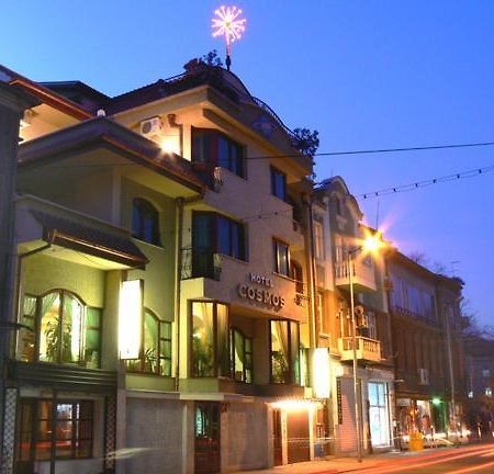 Hotel Cosmos Assenowgrad Exterior foto